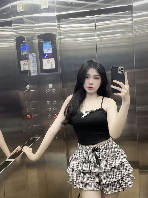 sex mặc váy — ảnh 30