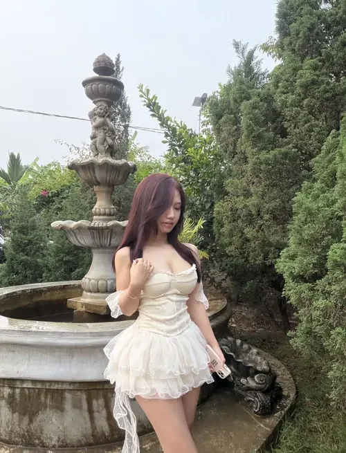 Ảnh minh hoạ sex mặc váy số 93