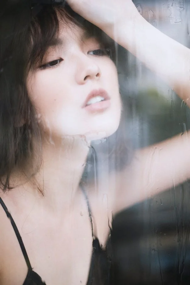 Hải Tú khoe bộ ảnh táo bạo và sexy - Hình 4